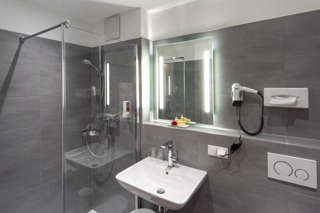 Hotel Elysee ซิลิเงนชตัดท์ ภายนอก รูปภาพ