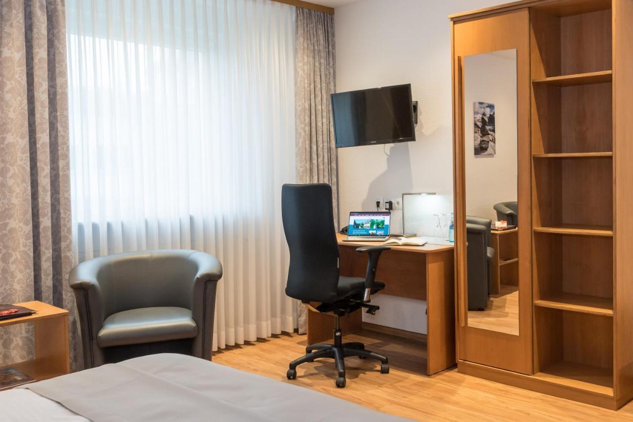 Hotel Elysee ซิลิเงนชตัดท์ ภายนอก รูปภาพ