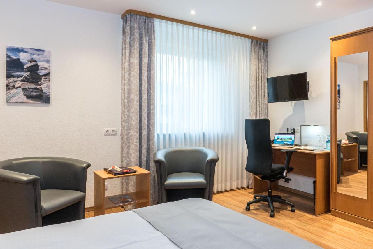 Hotel Elysee ซิลิเงนชตัดท์ ภายนอก รูปภาพ