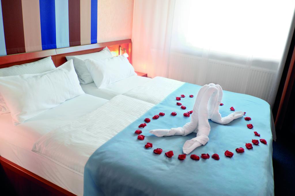Hotel Elysee ซิลิเงนชตัดท์ ภายนอก รูปภาพ